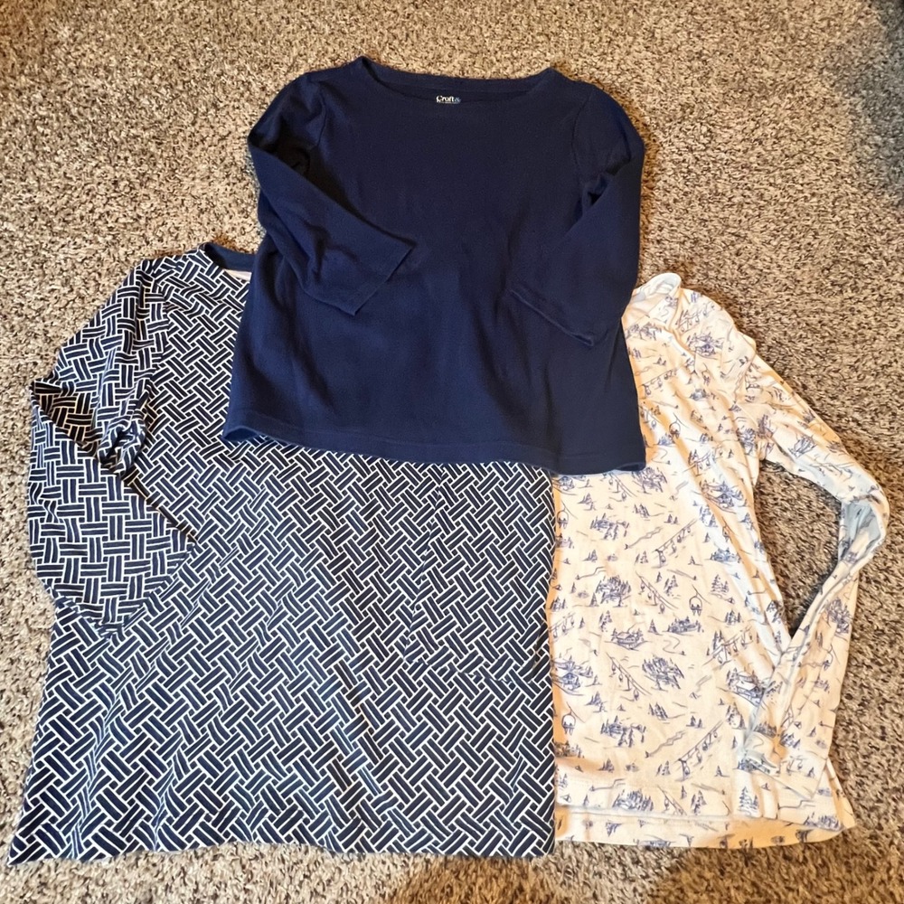 Croft & Barrow Womens Medium Top Bundle Navy Blue Ski Print Geometric 3pc Set